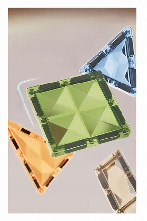 ŚWIECĄCY TOR MAGNETYCZNY KLOCKI EDUKACYJNE DLA DZIECI LED ZESTAW 105 EL